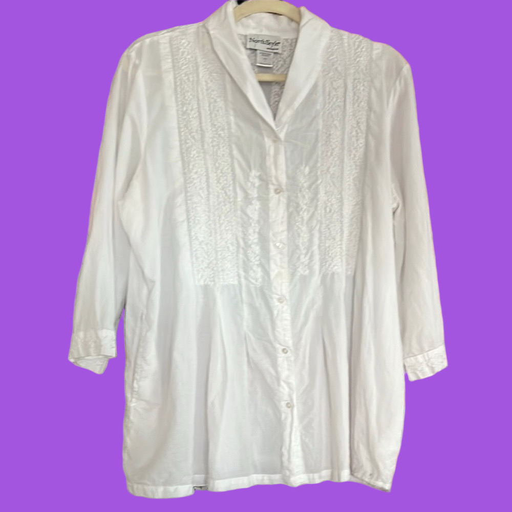 NorthStyle White Crochet Accents Tunic Top